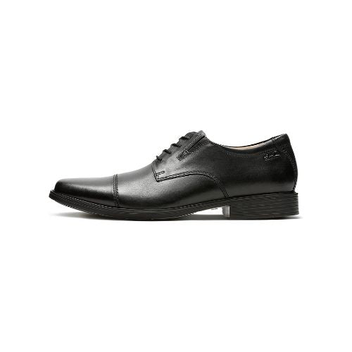 Clarks Men's Tilden Cap Oxford Shoe Via Amazon