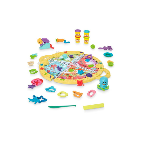 Play-Doh Fold & Go Playmat Starter Set with 19 Accessories
