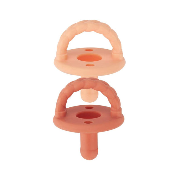 Itzy Ritzy Pack of 2 Silicone Pacifiers