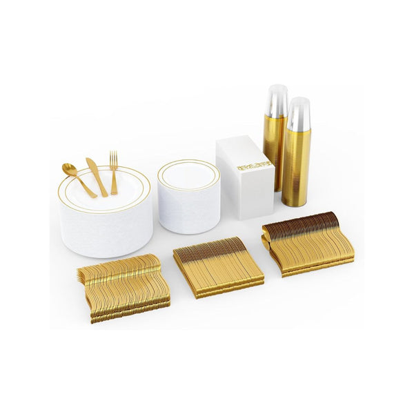700-Count Plastic Dinnerware Set