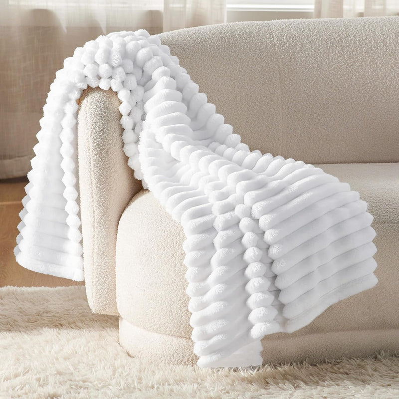 Bedsure White Throw Blanket