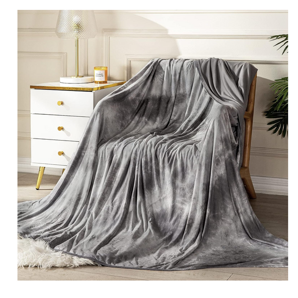 Ultra-Cool Lightweight Cooling Blanket