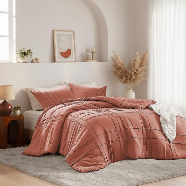 Full/Queen Comforter Set