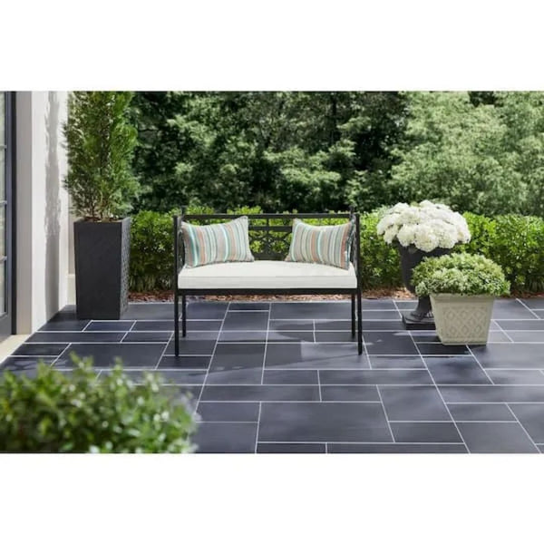 Aluminum and Steel Outdoor Bench with Cushion