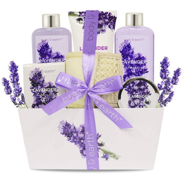 6 Pcs Bath Spa Gift Set – Lavender Via Amazon