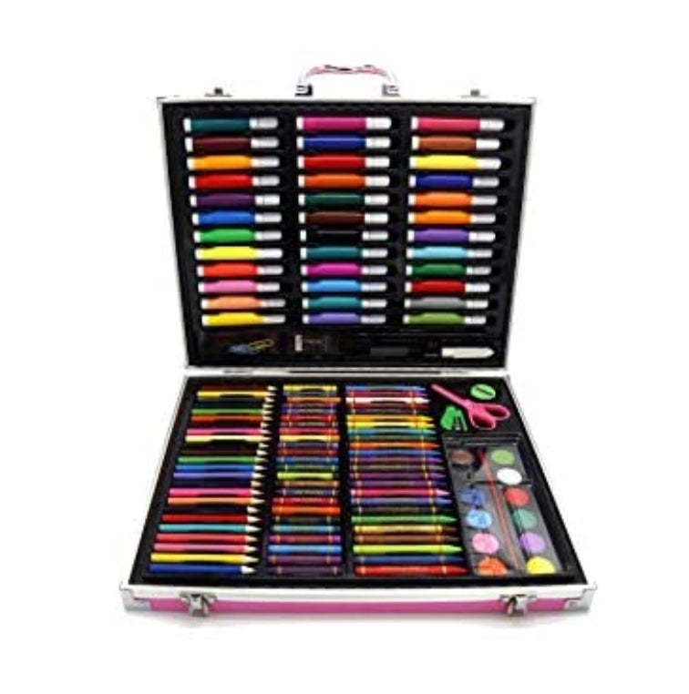 Fine Art Deluxe Art Set via Amazon