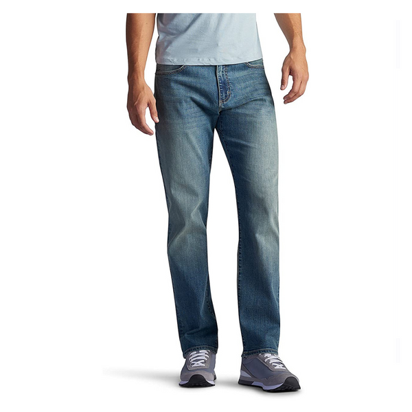Lee Men's Extreme Motion Straight Fit Tapered Leg Jeans
